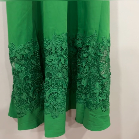 Mac Duggal 21001 Green Crepe Boat Neck Midi Dress With Applique Cut Out Size L - Picture 7 of 9